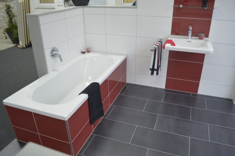 Badsanierung Lingen - Komplettservice vom Fliesenleger